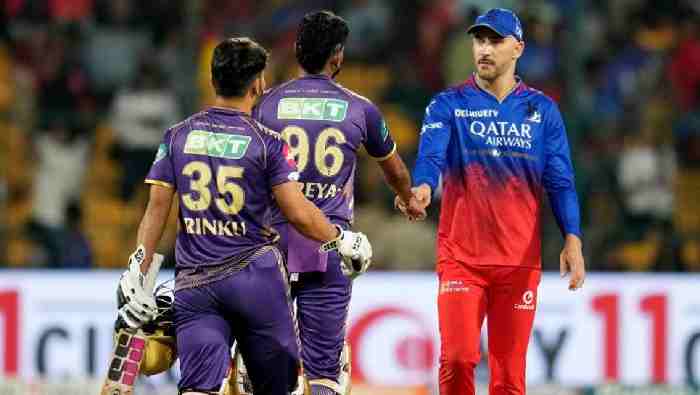 कोलकाता ने बेंगलुरु को 7 विकेट से हराया